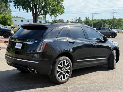Black 2021 Cadillac XT5 Sport