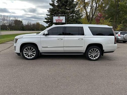 2020 Cadillac Escalade ESV Premium Luxury