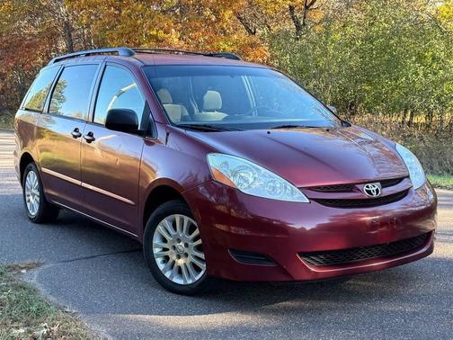 2008 Toyota Sienna LE