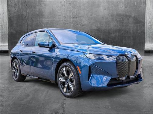 2026 BMW iX xDrive45