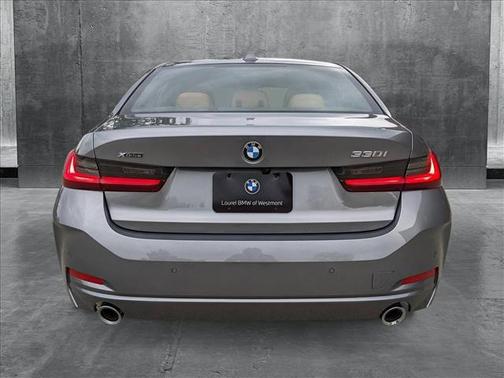 2024 BMW 330 i xDrive