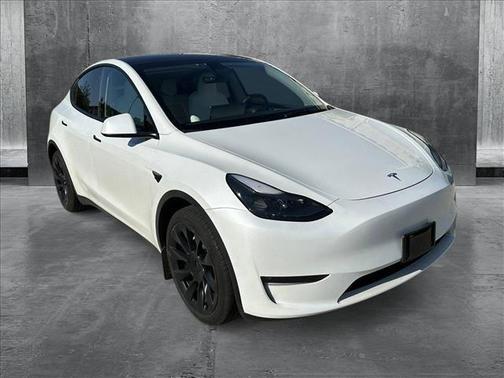2023 Tesla Model Y Long Range Dual Motor All-Wheel Drive