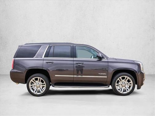 Iridium Metallic 2018 GMC Yukon SLT