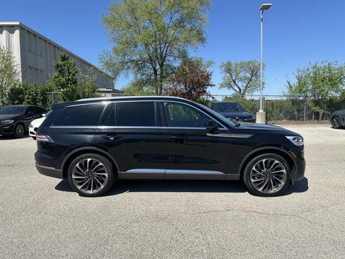 Infinite Black Metallic 2020 Lincoln Aviator Reserve AWD