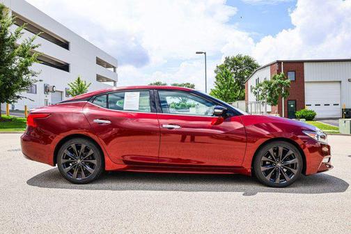 Coulis Red 2016 Nissan Maxima 3.5 SR