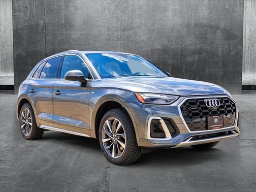 2022 Audi Q5 45 S line Premium Plus