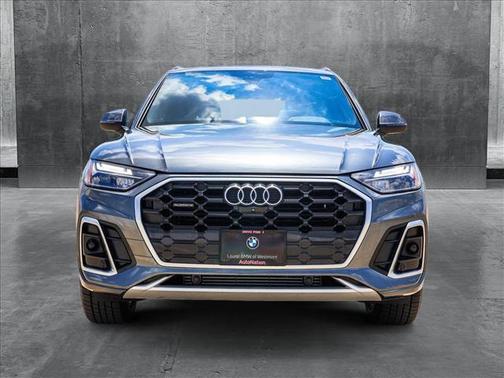 2022 Audi Q5 45 S line Premium Plus