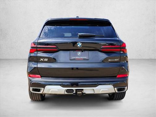 Black Sapphire Metallic 2026 BMW X5 xDrive40i