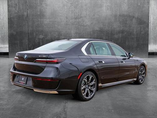 2025 BMW i7 eDrive50