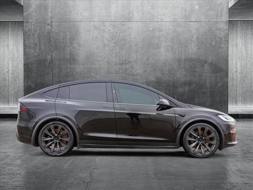 2023 Tesla Model X Standard Range