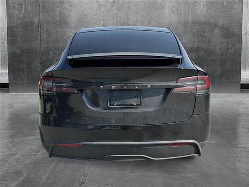 2023 Tesla Model X Standard Range