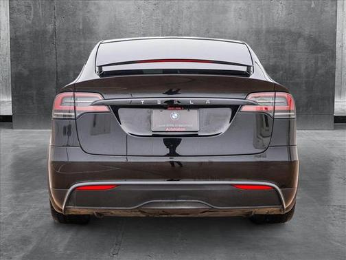 2023 Tesla Model X Standard Range