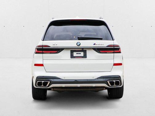 Alpine White 2025 BMW X7 M60i