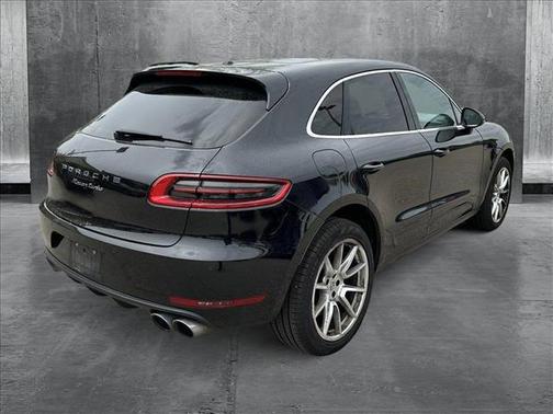 2018 Porsche Macan Turbo