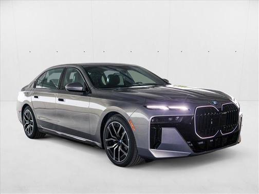 2025 BMW 760 i xDrive