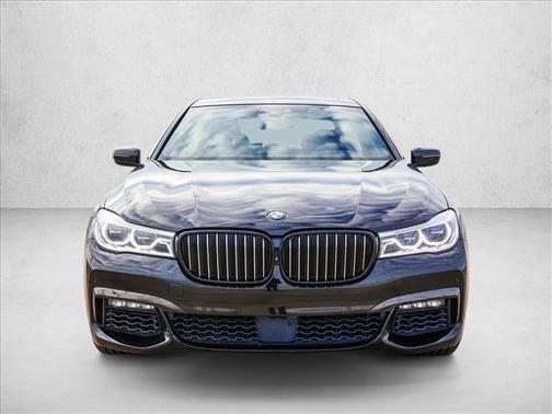 2018 BMW 750 i xDrive