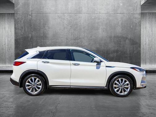 2022 INFINITI QX50 ESSENTIAL AWD