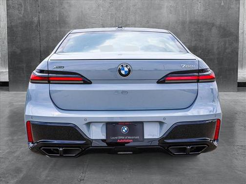 2025 BMW 760 i xDrive