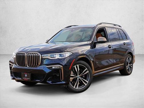 2022 BMW X7 M50i