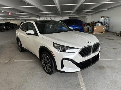 2025 BMW X2 xDrive28i