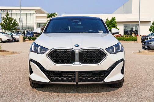 2025 BMW X2 xDrive28i