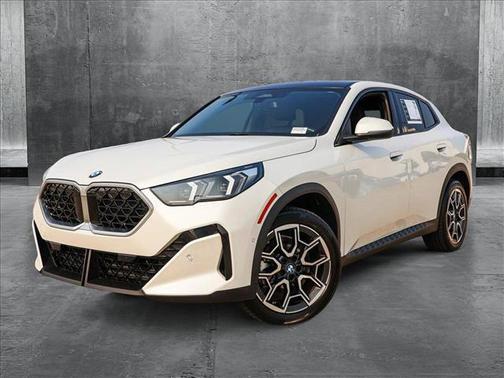 2025 BMW X2 xDrive28i