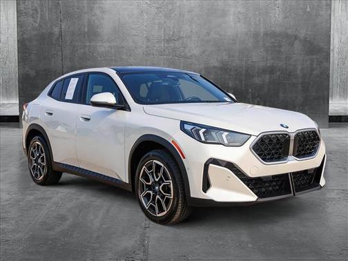 2025 BMW X2 xDrive28i