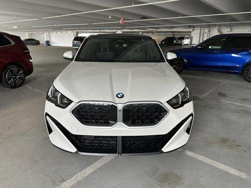 2025 BMW X2 xDrive28i