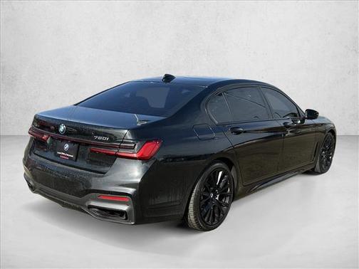 2022 BMW 750 i xDrive