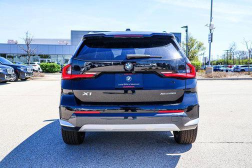 Jet Black 2026 BMW X1 xDrive28i