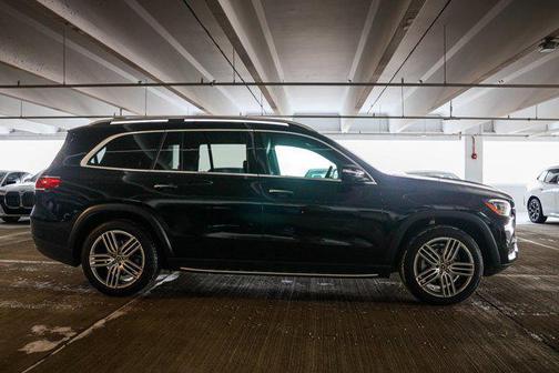 2022 Mercedes-Benz GLS 450 4MATIC