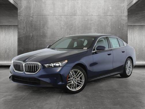 2024 BMW 530 i xDrive