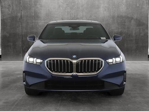 2024 BMW 530 i xDrive