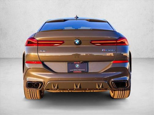 2022 BMW X6 M50i