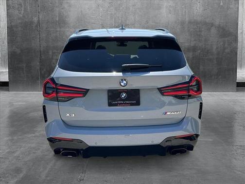 2024 BMW X3 M40i