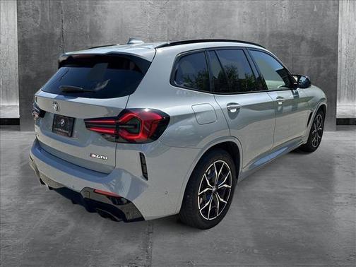 2024 BMW X3 M40i