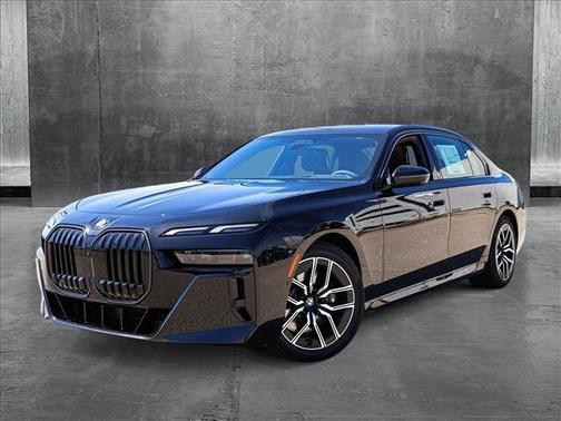 2025 BMW 760 i xDrive
