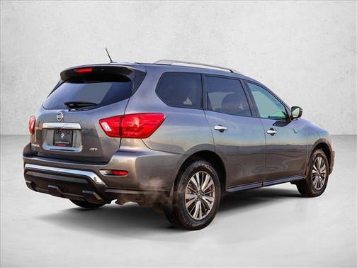 2018 Nissan Pathfinder S