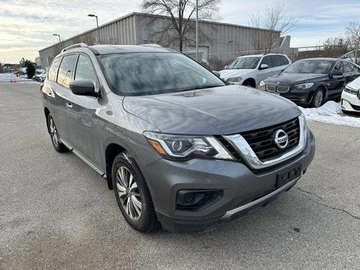 2018 Nissan Pathfinder S