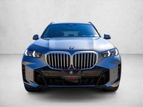 Skyscraper Grey Metallic 2026 BMW X5 xDrive40i