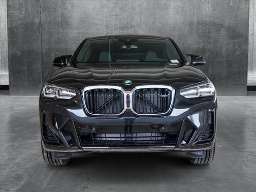 2025 BMW X4 M40i