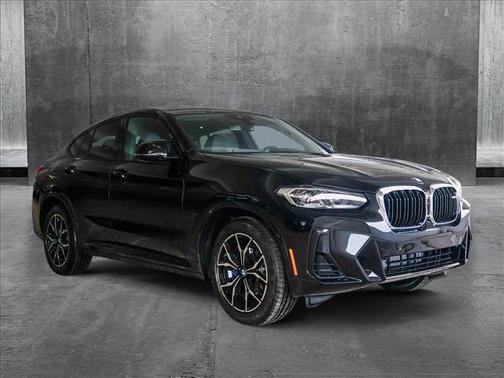 2025 BMW X4 M40i