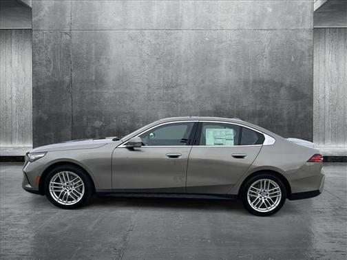 2024 BMW 530 i xDrive