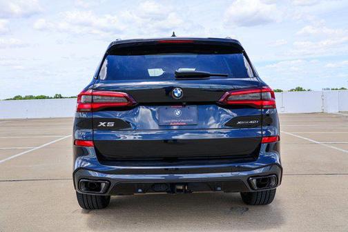 Black Sapphire Metallic 2023 BMW X5 xDrive40i