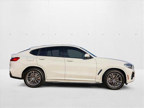 2021 BMW X4 xDrive30i