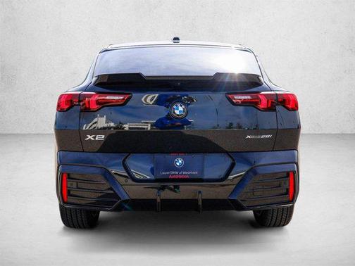 Black Sapphire Metallic 2025 BMW X2 xDrive28i