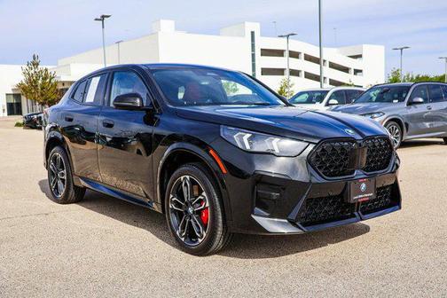 Black Sapphire Metallic 2025 BMW X2 xDrive28i