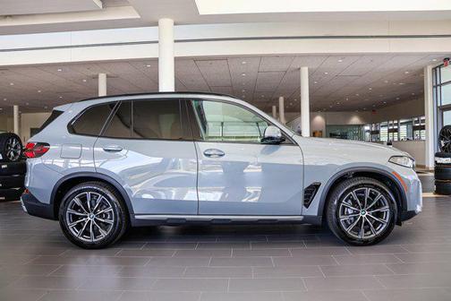 2025 BMW X5 xDrive40i