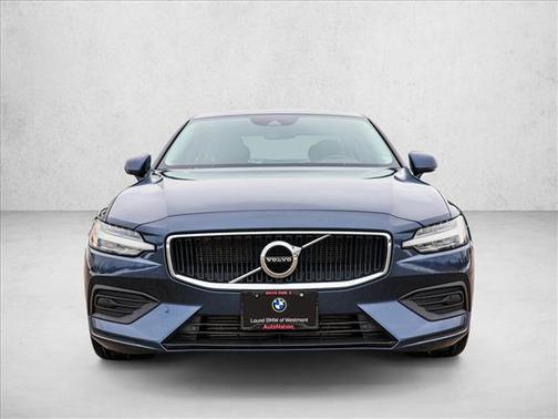 2020 Volvo S60 T5 Momentum