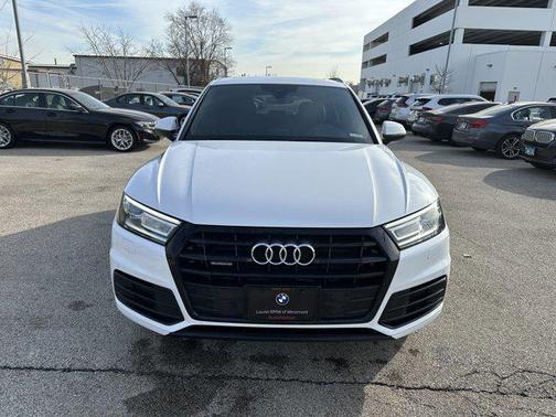 2020 Audi Q5 45 Titanium Premium